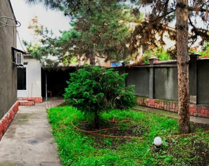 Ala-Bel Guesthouse Bisjkek Buitenkant foto