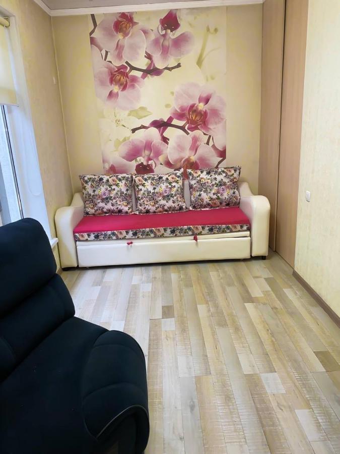 Ala-Bel Guesthouse Bisjkek Buitenkant foto